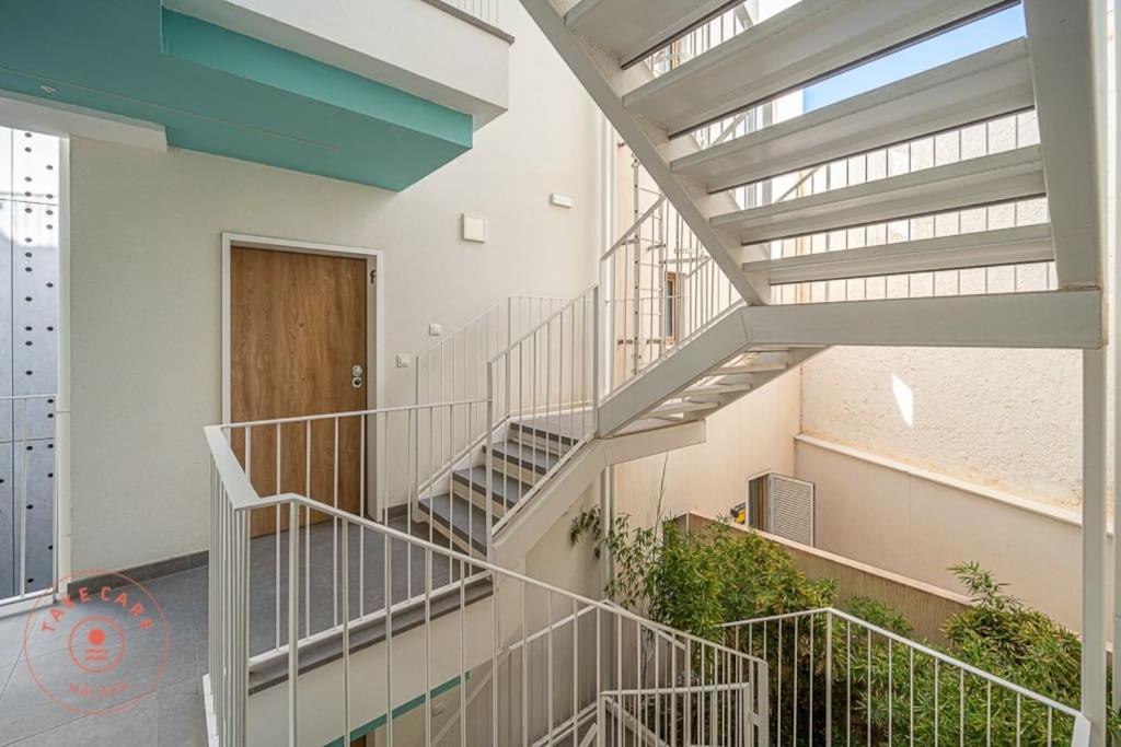 Bright In - Tcm Apartment *