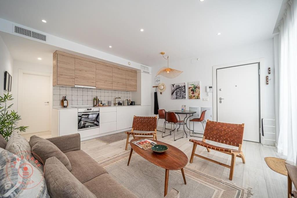 Bright In - Tcm Apartment *